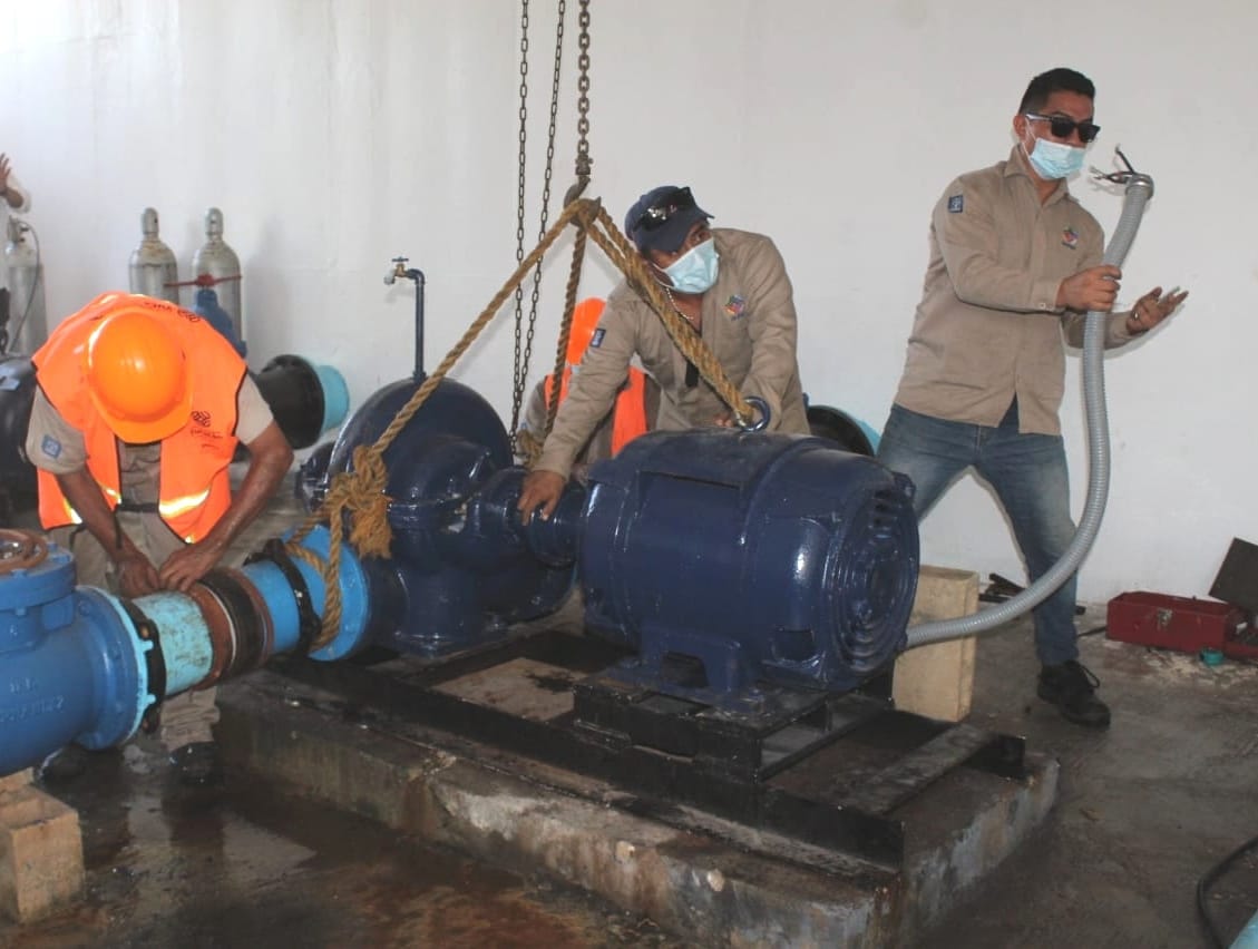 JAPAYOficial's tweet photo. #Aviso

Hoy viernes 5 de agosto nuestro personal instaló una bomba horizontal en el cárcamo de Chenkú como medida de previsión y reserva, a fin de garantizar el suministro y  presión de #agua en la #zona  y el cárcamo el Enlace en situaciones  de emergencia. (1/2) https://t.co/Rct14phiDN
