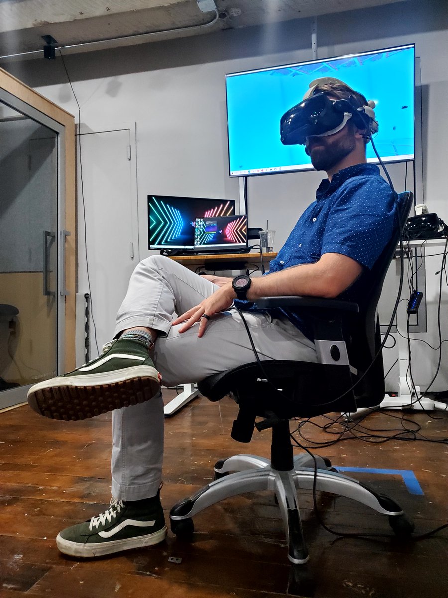 OpenBCI's tweet photo. We had a blast at the NY Hardware Meetup hosted at our office this past Wednesday!
#openbci #opensource #galea #neurotech #neuroscience #NYHardwareMeetup https://t.co/ARNpdR6XSl