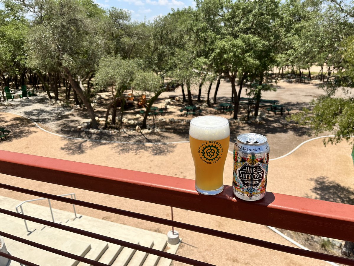 🚨New Beer 🚨 

We are excited for everyone to try our new Hazy IPA, Hop Sprocket⚙️

Hop Sprocket delivers a pillowy mouthfeel with 20 IBUs &amp; 7.3 % ABV

Grab a six pack and let us know your thoughts 👇 

Seems like a Hop Sprocket Weekend!

Cheers 🍻 
#hopsprocket
