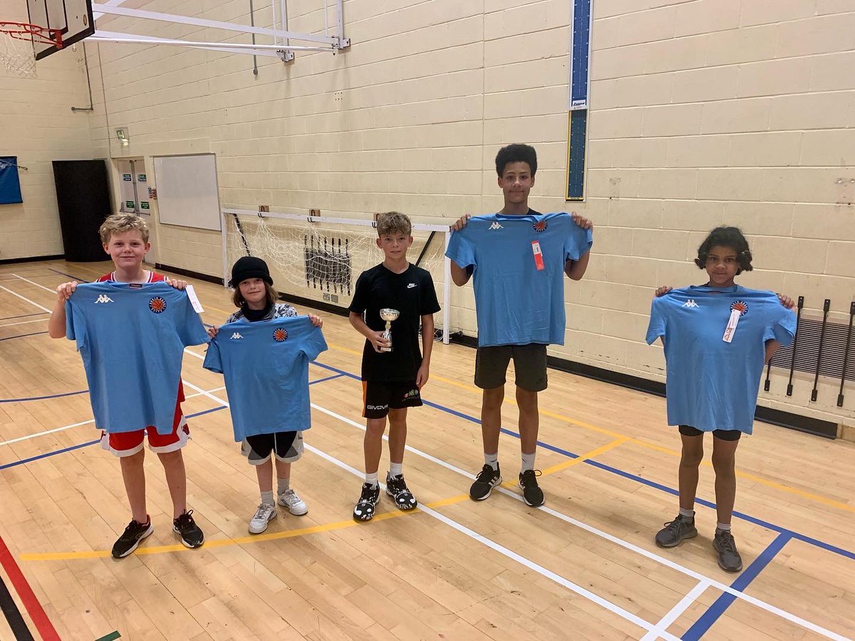 SCEBasketball's tweet image. Congratulations to our Award Winners Thomas (Hardest Worker), Leo (Most Resilient), Ethan (MVP), Caiden (Leadership Award) and Athena (Toughest Competitor). Our Coaches Campers were Dax, Caian, Noah and Gabriel and our 1 v 1/Hot-Shot Champions Dax, Caian, Richie and Matteo! #sce