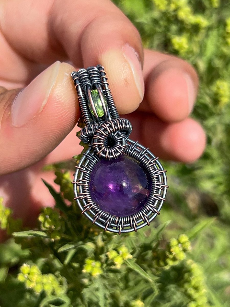 Shop update is LIVE!💚

Words can’t place how much I love this piece!💜

Amethyst and Peridot✨

Link in comments👇🏾