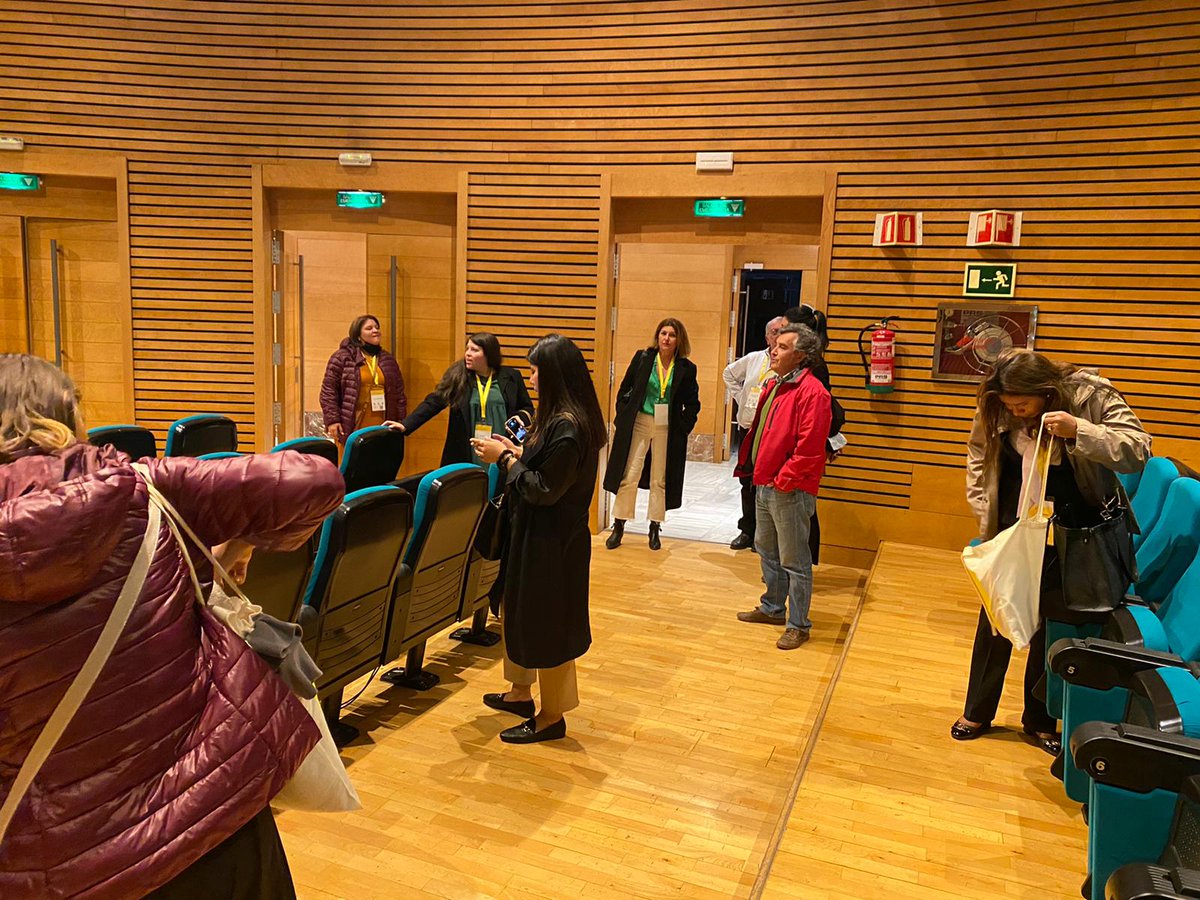 congprotocolo's tweet image. 📷 Recordando el #CIPROGRANADA22:

Así fue la visita técnica al @pcongresosgrx, sede oficial del XVIII Congreso Internacional de Protocolo, en la que pudimos conocer los diferentes espacios de que dispone el recinto y los distintos tipos de eventos que acoge durante todo el año.