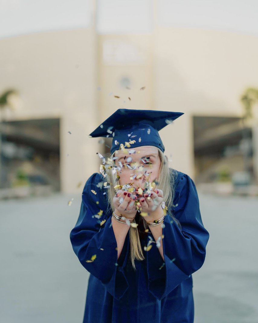 That #FAUGrad mood. 🎓