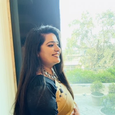 SurbheeL's tweet photo. #NewProfilePic https://t.co/0TtPR0MiAH
