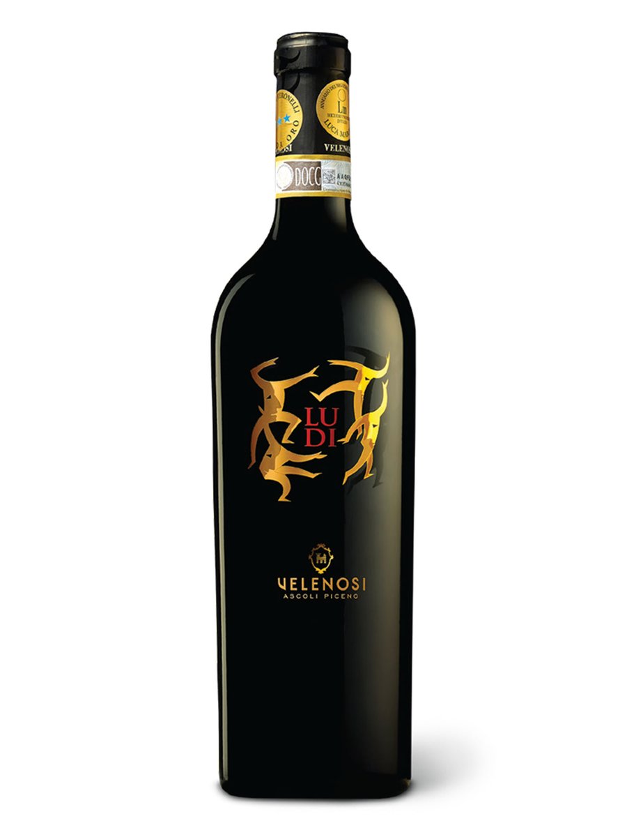 A #cena l’#Offida #Ludi 2018 <a href="/VelenosiVini/">Velenosi Vini</a>, rosso che profuma di frutti neri e rossi, con tocchi di liquirizia e grafite su base balsamica. In bocca, il sorso attacca pieno e morbido per poi svilupparsi largo e intenso, winenews.it/it/velenosi-do…