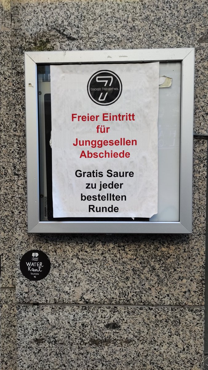 TJ_AUSTRIA's tweet photo. Only the lonely #Hamburg #wltjt https://t.co/QiPtONJzWP