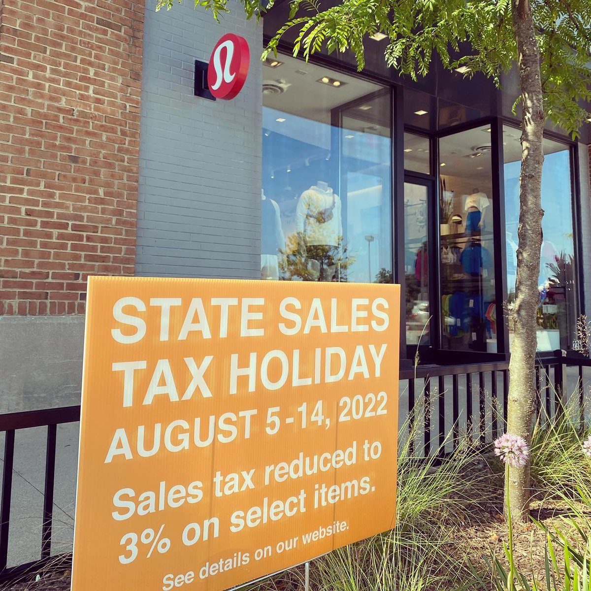 ShopDeerPark's tweet photo. State Sales Tax Holiday, August 5-14! 
Purchase certain clothing and school-related items and pay sales tax at a reduced rate! The state’s portion of sales tax due throughout the holiday is reduced, resulting in a low sales tax rate of 3% in Deer Park. https://t.co/rOFn2UuSvy https://t.co/VsHvkhjmZj