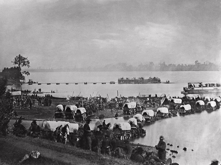 August 5th 1863,
As the <a href="/MBTA/">MBTA</a> shutdown continues to expand, #greenline wagon trains rendezvous with their #orangeline counterparts near Government Center.