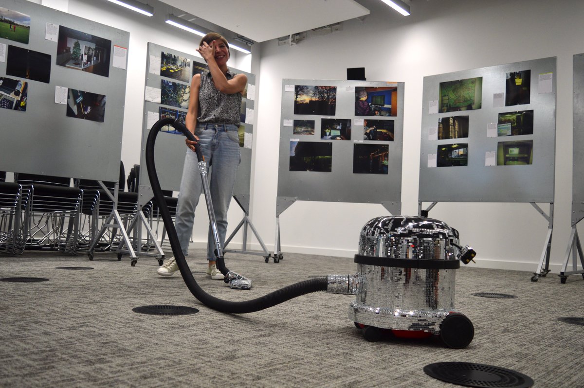 Great little moments at the exhibition "The UoC: Hidden Realities and Speculative Fictions". It was amazing. Thanks to everyone who came and @bristoluni_mgt and @Bristol_BathRD for the support!