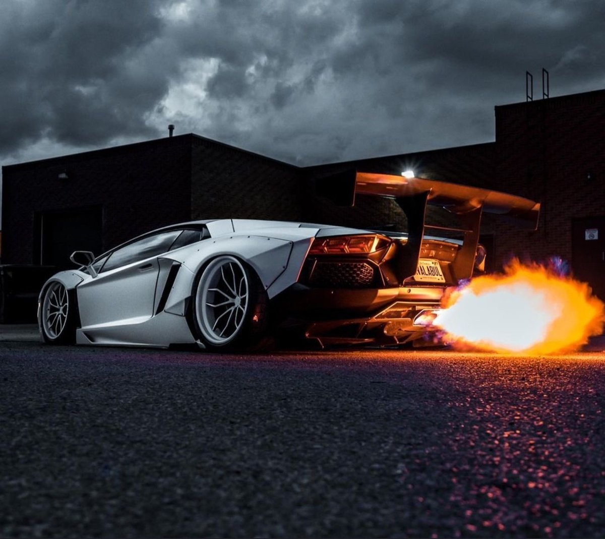 Lamborghini Aventador Widebody 😳
