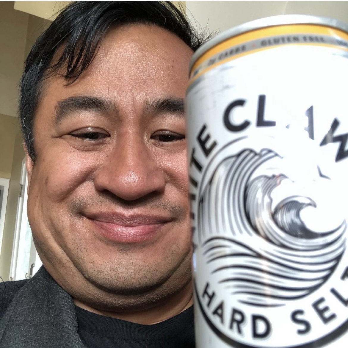 GabeBiwit10's tweet photo. It’s the weekend baby enjoy 😊 🍻🍷 https://t.co/wNUWtrduLo