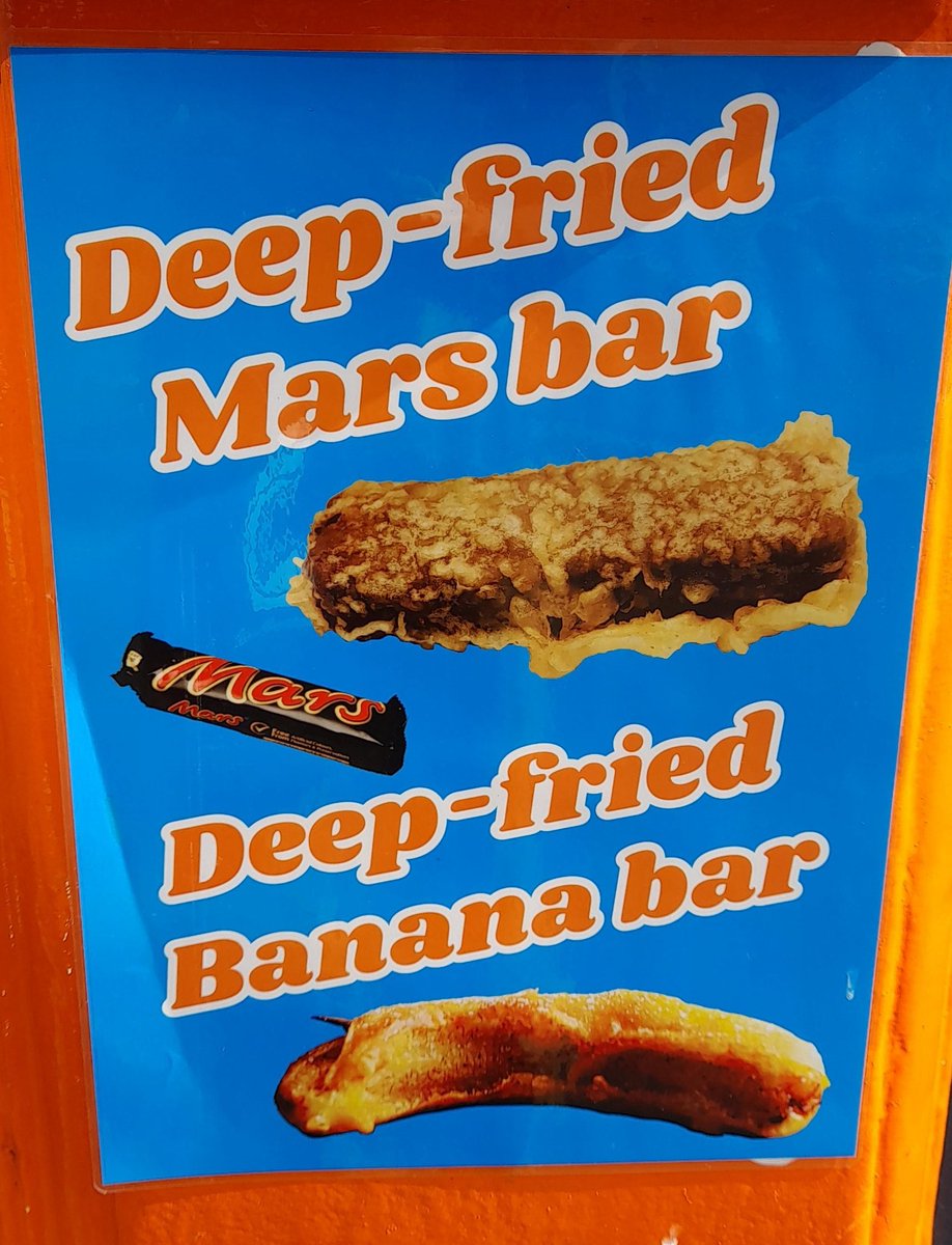 IngmarG's tweet photo. UK cuisine be like ...
#scotland #snackfest https://t.co/quTcXhKEZ2