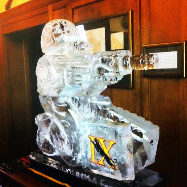 JohnIceAgency's tweet photo. Targets up… watch and shoot, watch and shoot”… Vodka Ice Luge for 9 Regiment Royal Logistics Corp dine out. Contact Ice Agency for options on your units function… with forces discount.
#rlc @9RegimentRLC #royallogisticscorps #vodkaluge #chippenham #swindon #wiltshire https://t.co/E6Bh96kuQJ