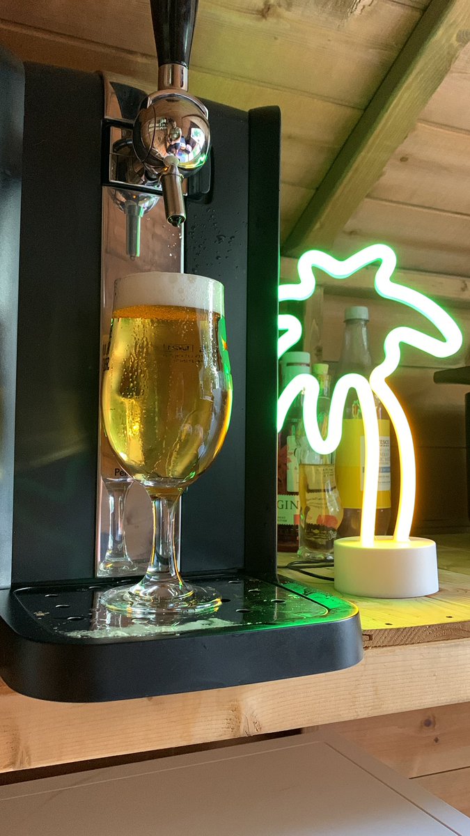 No hanging about! 😁🍺