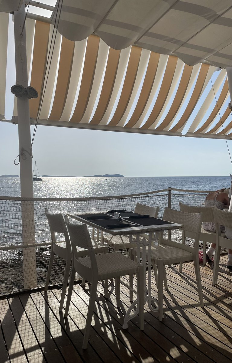 lor_shepherd's tweet photo. Had worse Friday evening’s… 😉 #mamboibiza #sunsets #ibizababy https://t.co/mfM2idNFHa