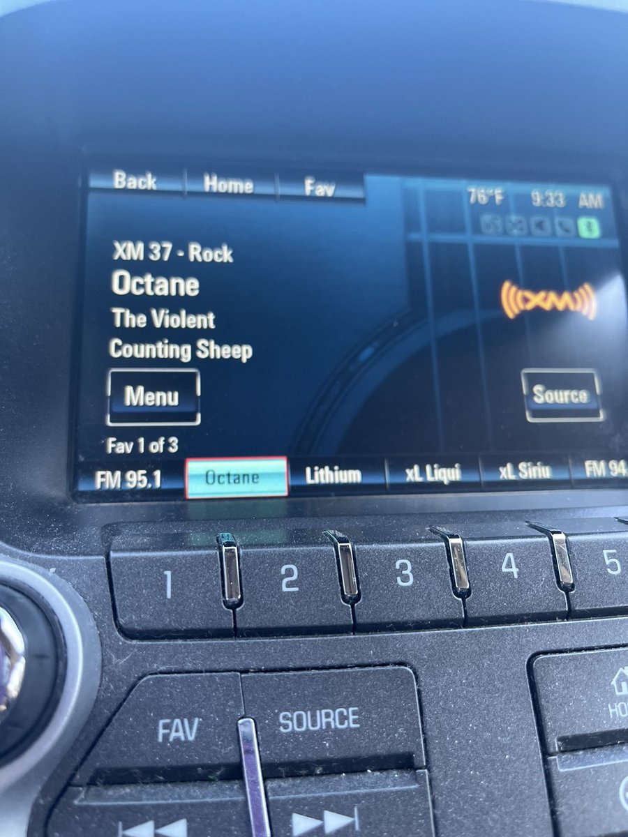 MakarasRandi's tweet photo. Maybe now it’s all in my head? No definitely stuck in my head all day!!❤️@TheViolentMusic @MikeProtich @patgerasiadrums @DameGare https://t.co/Bqfj8NZIXM