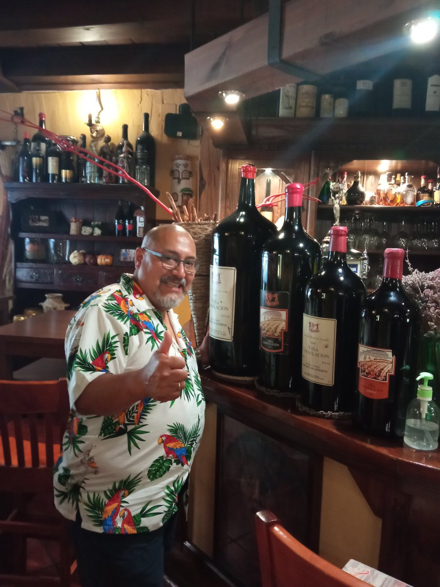 Con una no es suficiente 😃🍷🍷🍷🍷