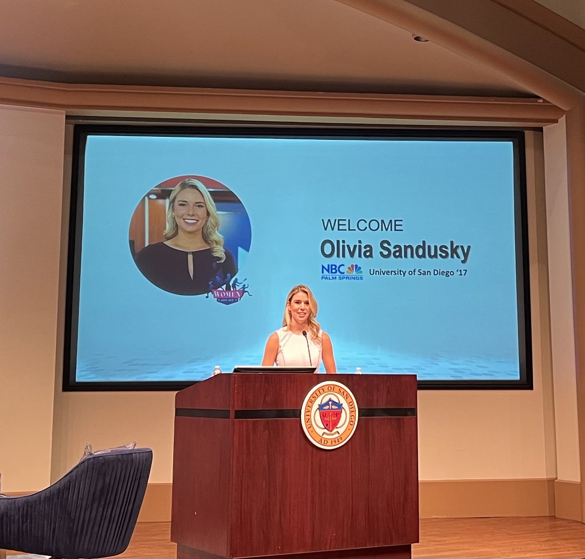 Proud of ⁦<a href="/oliviasandusky/">Olivia Sandusky NBC PS</a>⁩, amazing alumnus of ⁦<a href="/uofsandiego/">USD</a>⁩ and former ⁦<a href="/USDSoftball/">San Diego Softball</a>⁩ great. Emcee of today’s Women Who Ace empowerment symposium