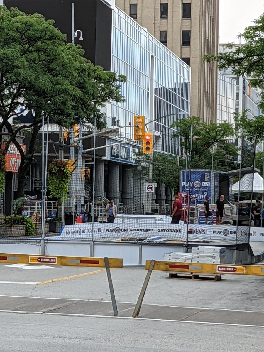 wpsSean's tweet photo. Come to downtown @CityWindsorON for some exciting street hockey. 9 temporary rinks are set up throughout downtown Windsor. @WindsorPolice https://t.co/so7Jtg7W2m