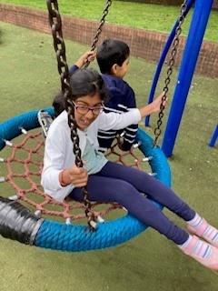 childrentoday's tweet photo. Shriya from #Southampton is desperate to ride a bike, but is unable to due to having #Epilepsy & #GlobalDevelopmentDelay.
We're aiming to raise £2125 for a @TomcatSNILtd trike to help build her strength & stamina 💛
Can you help? Pls donate & share ➡️ https://t.co/QTtKUNyCuu https://t.co/MX67JAKGbk