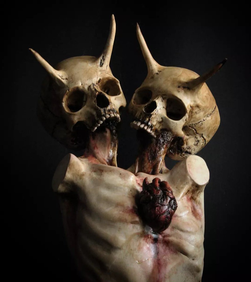 solisolsoli's tweet photo. By Emil Melmoth https://t.co/pl5mqER07y