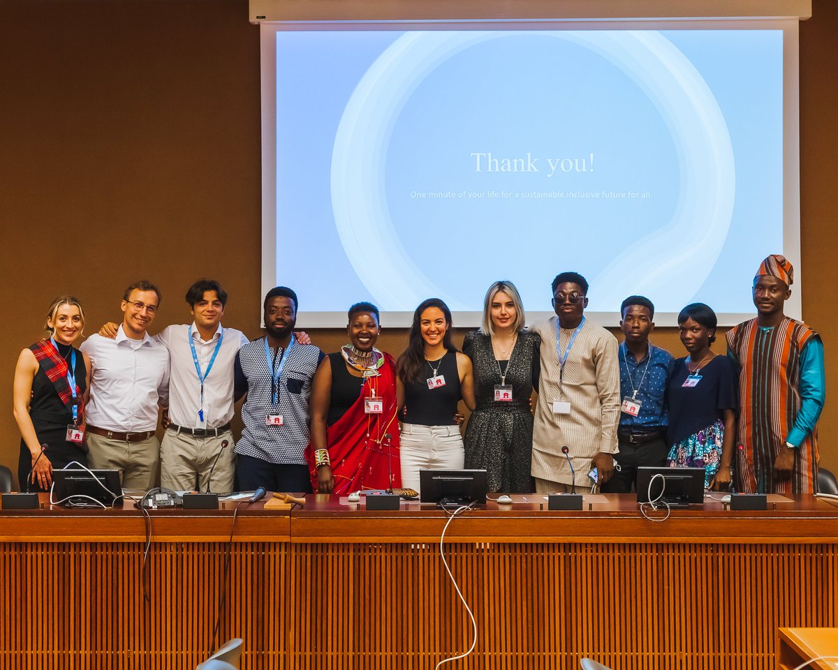rachadsanoussi's tweet photo. Pendant le #GSP60, mon groupe a travaillé les après-midi, à la proposition de stratégies pour assurer un engagement inclusif et un processus participatif dans la conception d'un Agenda post-2030, en s'appuyant sur les progrès et leçons des 7 dernières années

#Agenda2030 #SDGs https://t.co/cU1U5ueM4u
