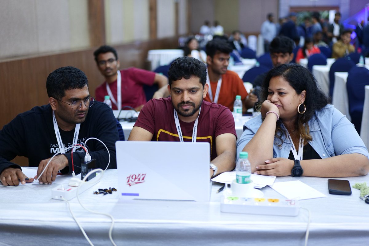 Tejasvi_Surya's tweet photo. The hackathon will boost PM Sri @narendramodi Ji's vision of digitizing urban spaces through Smart Cities Mission in the country
With tremendous potential, Blockchain technology will aid in enhancing quality of life and fulfill aspirations of our young https://t.co/QFjAo4kD0C