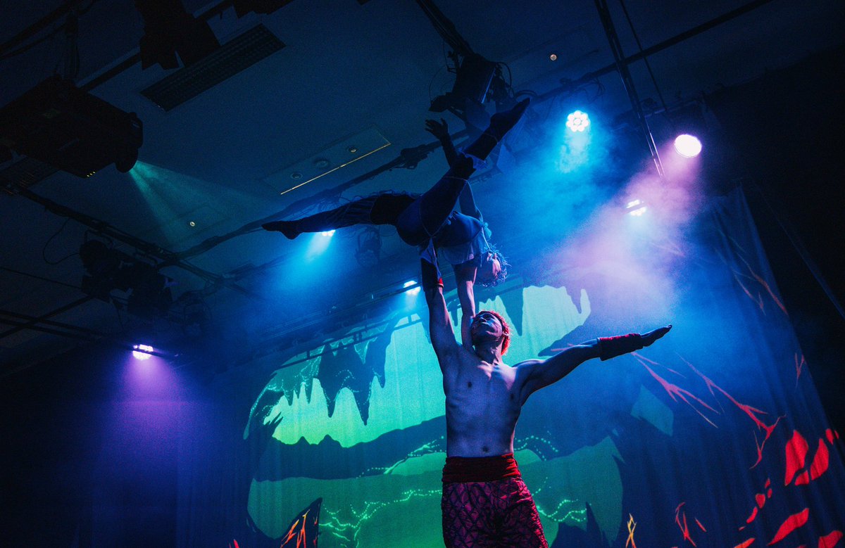 DiaboloDance50's tweet photo. ✨Light of Life ✨

‘Light Up Your Life, Spin Your Soul.’

The unique show of Diabolo Dance Theatre. Diabolo, dance, circus, acrobatics, Don’t miss out!!

📍 Assembly George Square Studio One 
⏰13:00, 03-28 AUG (Monday Off)
45 minutes
🔥Buy now：https://t.co/ndxFHZrAqR https://t.co/7ZQB5bFzMi