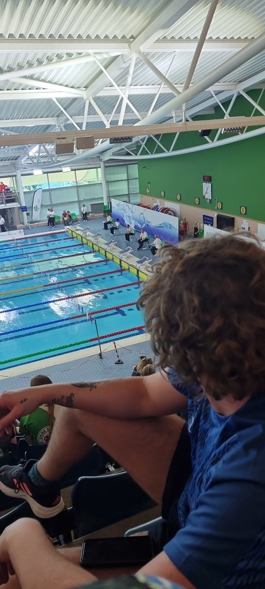 At the @WalesNatPool supporting my nephews Shay and Lucas and the Llandudno swimmers @chrisdaviesswim at the @SwimWales Summer Nationals. It used to be my 2nd home! #retiredswimmer #commonwealthbronze2014