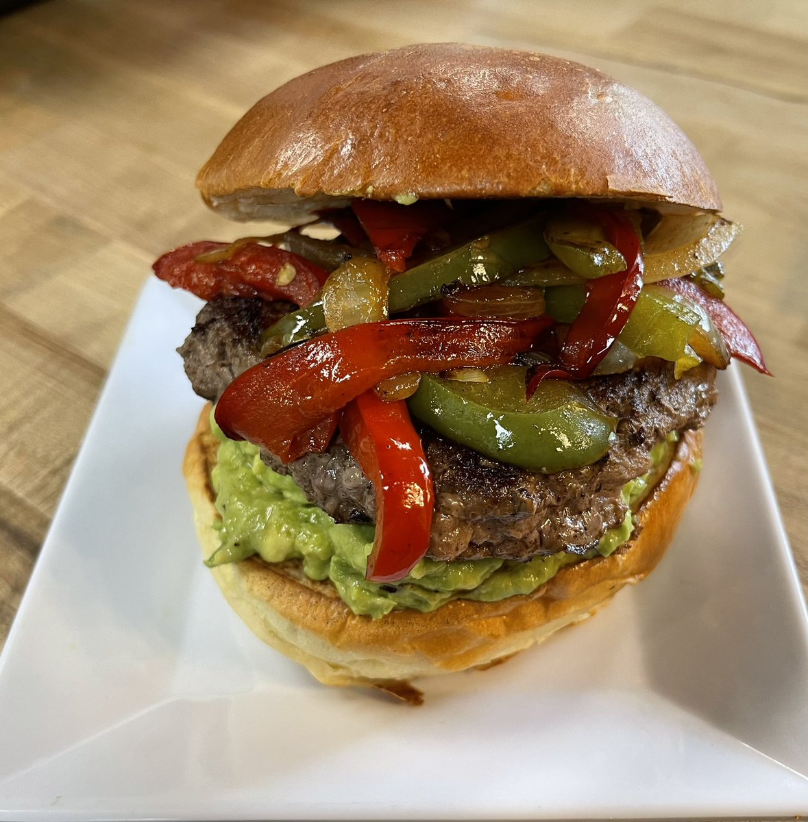 @thelabburgerco tweet media
