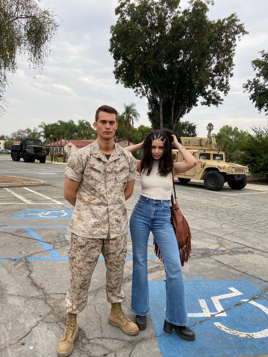 nickgalitzine's tweet photo. @POPSUGAR @SofiaCarson Second day of filming https://t.co/Zrm3HNXvcc