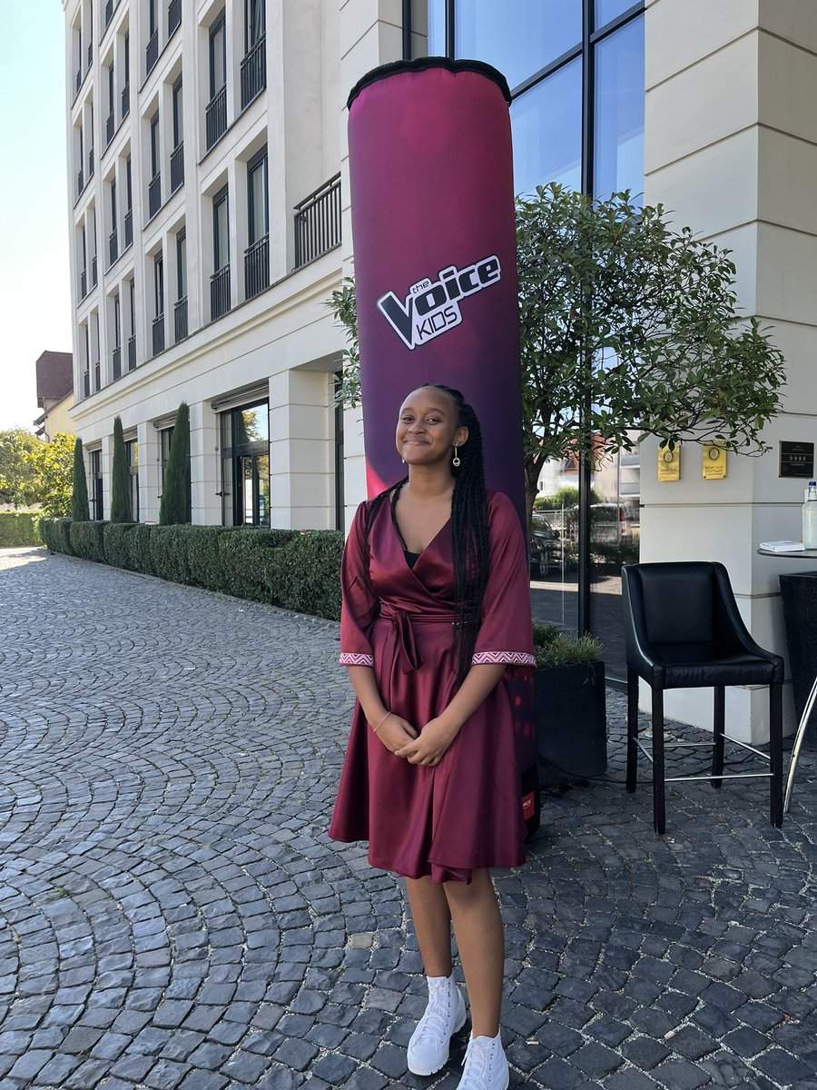 Dimitrie Sissi tweet media