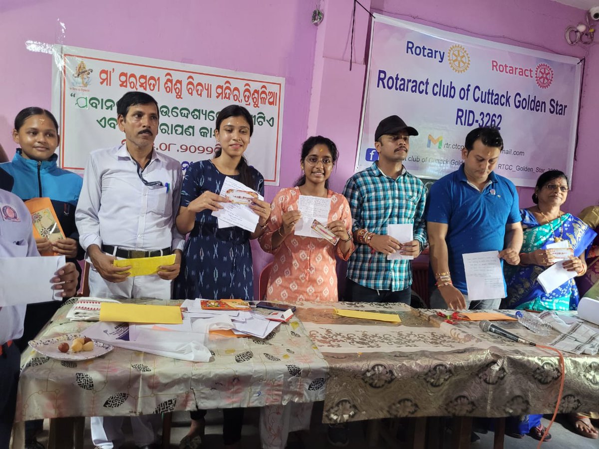 Rotaract_3262's tweet photo. Rotaract Club of Cuttack Golden Star in collaboration with Rotaract Club of Thane Downtown RID 3142 and Maa Saraswati Sisu Vidya Mandir successfully organised RAKSHAPATRA 7.0, writing letters to the soldiers of the Indian Army with a rakhi inside it. https://t.co/iq7QONJqCX