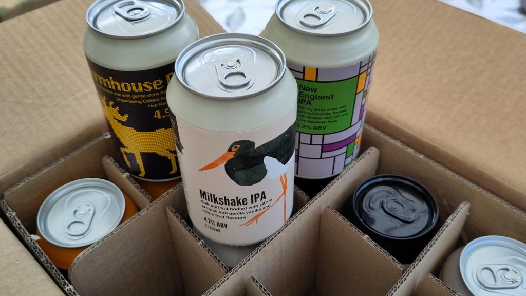 iamadonut's tweet photo. #InternationalBeerDay @Beer52HQ https://t.co/TOEQL1cw1v