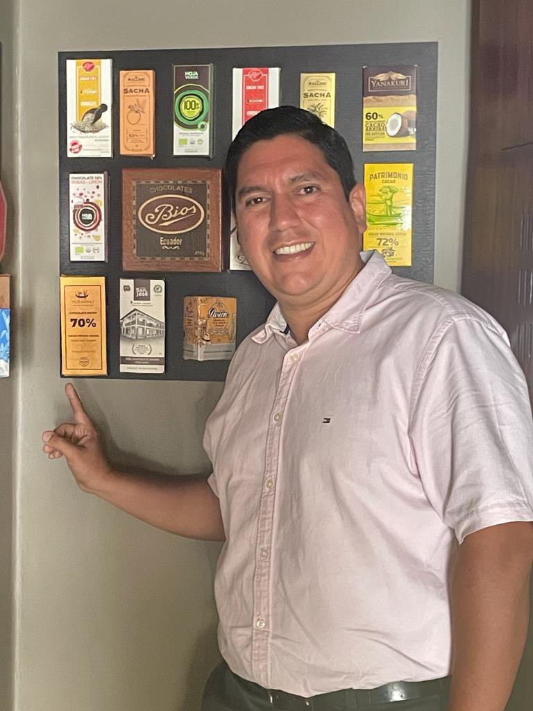 Nuestra tableta de chocolate al 70% de cacao fino de aroma ya se hace presente en el Museo Nacional del Cacao 🍫🇪🇨.

Un hito muy importante para nosotros que nos motiva a seguir trabajando mejor cada día. 😊🇪🇨