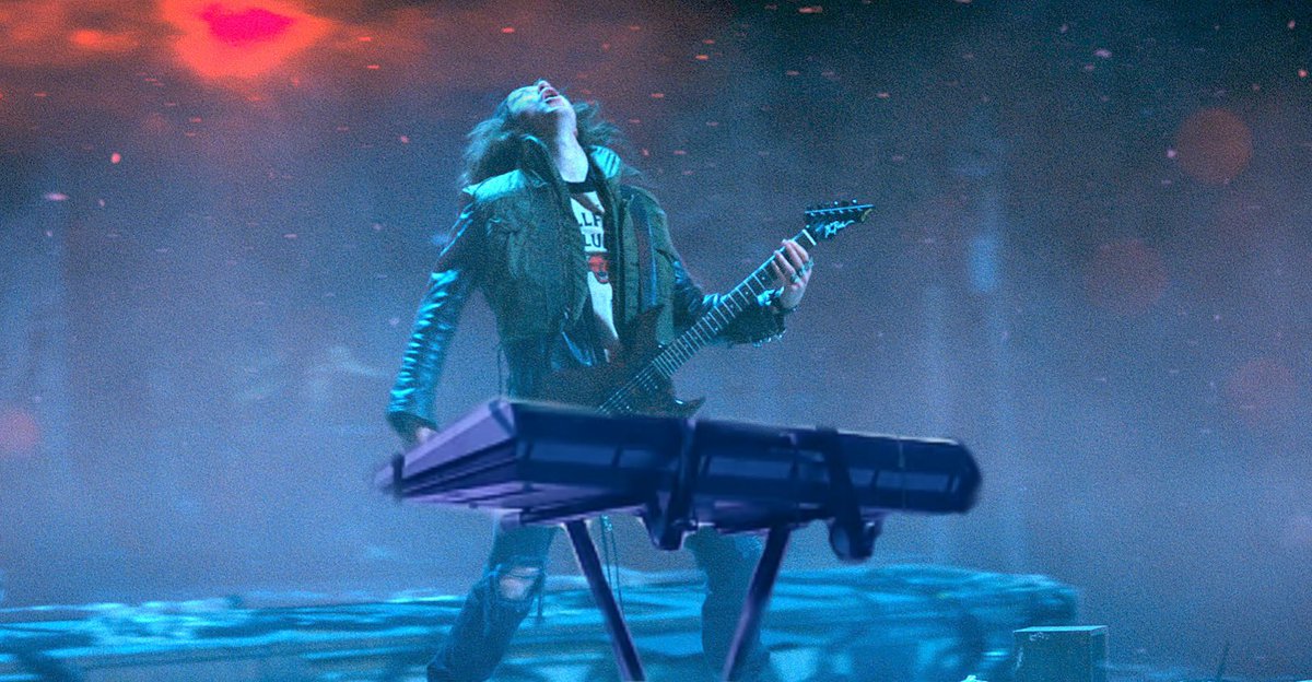 Bizness_socks's tweet photo. A Disappearing Act performed by @claudioPsanchez on the current #AWindowOfTheWakingMindTour - Summer 2022: @Coheed https://t.co/WIhVWFVENR