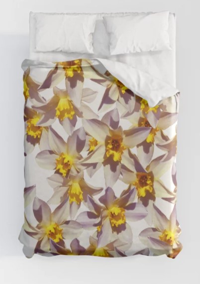 Manitarka's tweet photo. #daffodils #floral #flowers #blossoms #narcissus #bloom #throwblanket #pillow #bdding #homedecor #duvetcover #Society6 #Manitarka
https://t.co/QKY8QDPvUr https://t.co/5E8ZcKOZN4