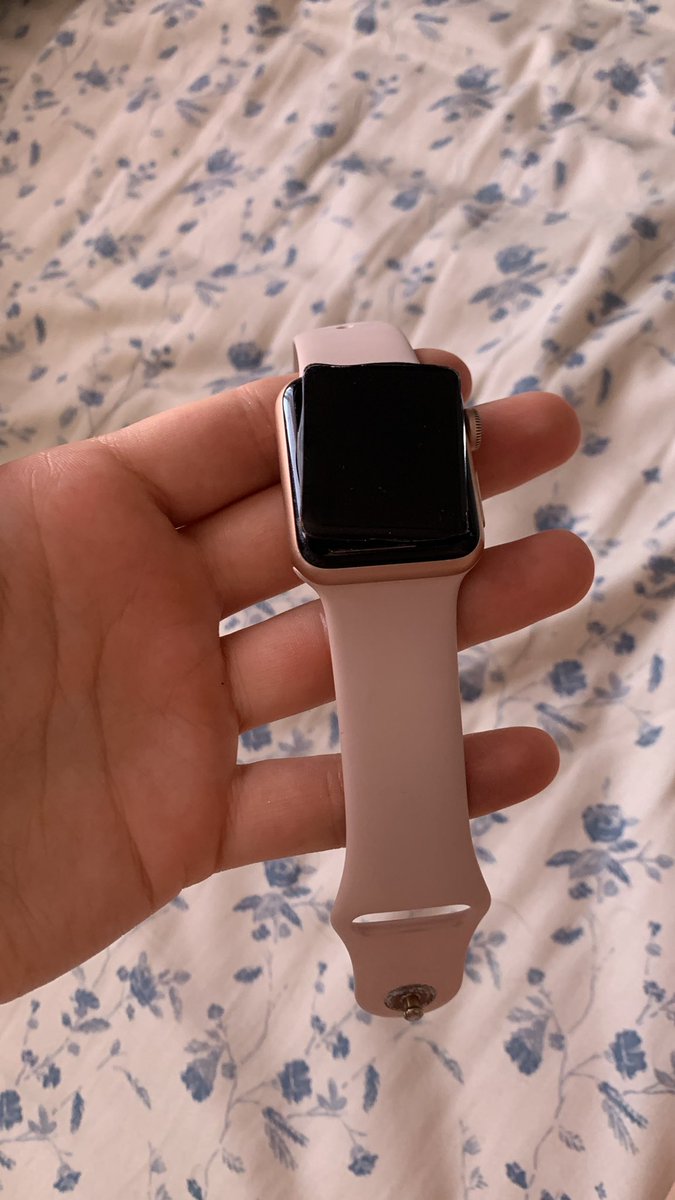AchinglyPolite's tweet photo. @Apple my beloved Apple Watch’s screen POPPED OFF after four years. I took such good care of her. Was literally walking in my apartment when I heard a little crack. No pressure was applied to it. Never dropped it. 😭😭😭 #AppleWatch https://t.co/9TKe3z6gvx