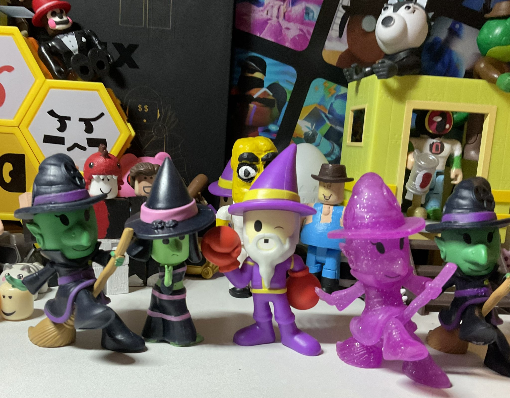 Wacky Wizards Blind Bags 3 Pack - Roblox Party Favors Bundle with 3 Roblox Wacky Wizards Mystery Figurines Plus Tattoos | Roblox Mini Figures for Kids
