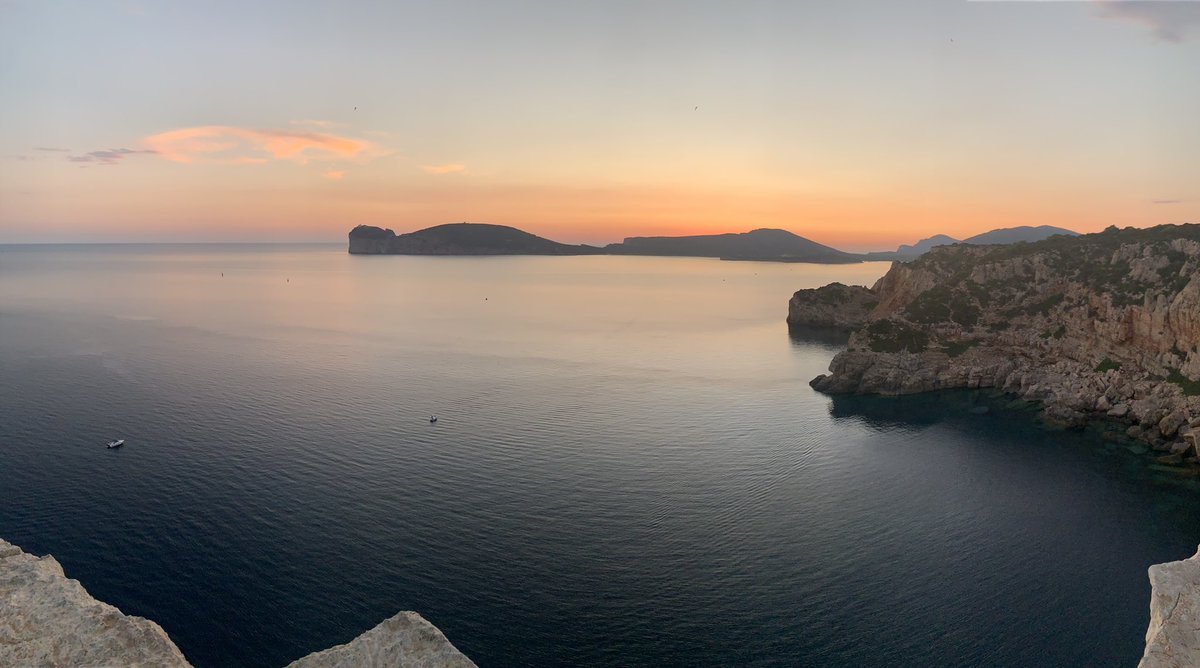 br1br1br1's tweet photo. #alghero #Sardegna #alguer #Sardinia #capocaccia #parcodiportoconte #sunsetphotography #sunset #tramonto #5Agosto #nofilter https://t.co/79xtJy9GKm