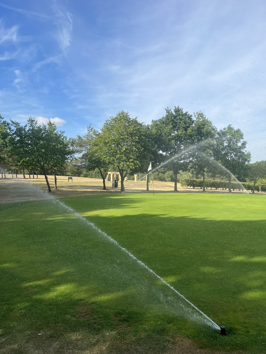 wintersgreen10's tweet photo. What a great first week. #fantasticcourse #amazingteam https://t.co/TbKikSergz
