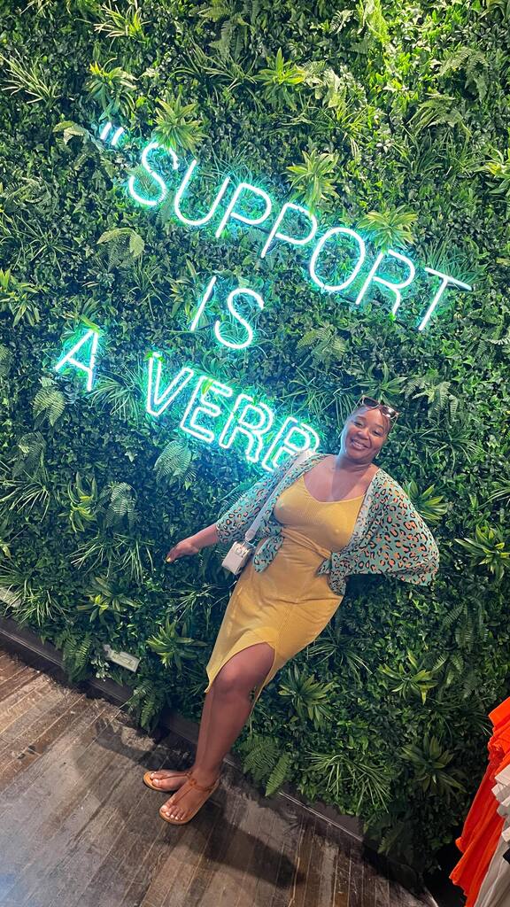 mrsnikkimurphy's tweet image. Touched down in Atlanta for #BlackWritersWeekend and had to squeeze in a few things before I see you all today and tomorrow, 8/6, for the Say Her Name Panel at 1pm and book signing to follow. 

Get your tickets at @blackwritersweekend 

Can’t wait to see… instagr.am/reel/Cg4tX8_Fu…