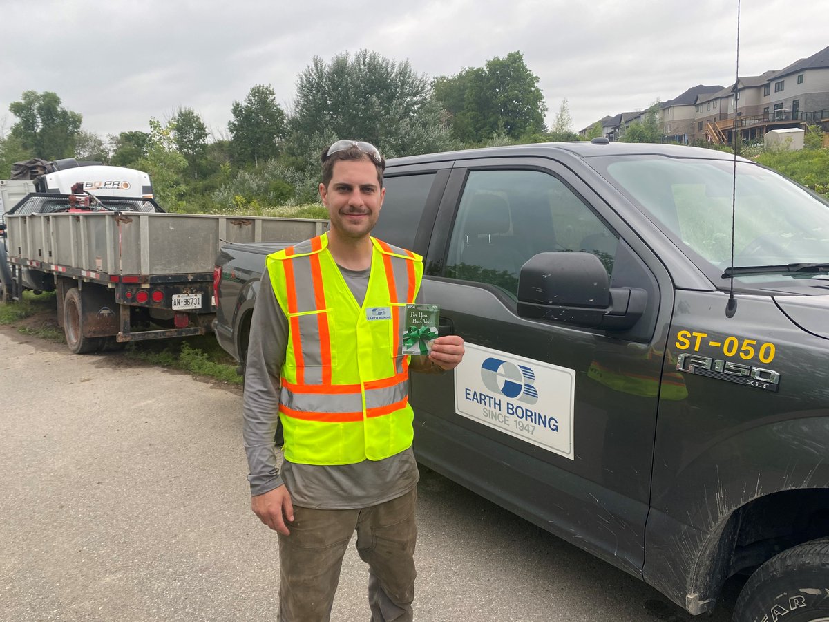 earthboring's tweet image. Problem Solving, Accountability, Collaboration, Customer Focus...These are a few of our Values.

As a leader at Earth Boring, Jeremy consistently finds the &apos;yes in the no&apos; and removes barriers to productivity to ensure our crews do what they do best...put pipe in the ground.