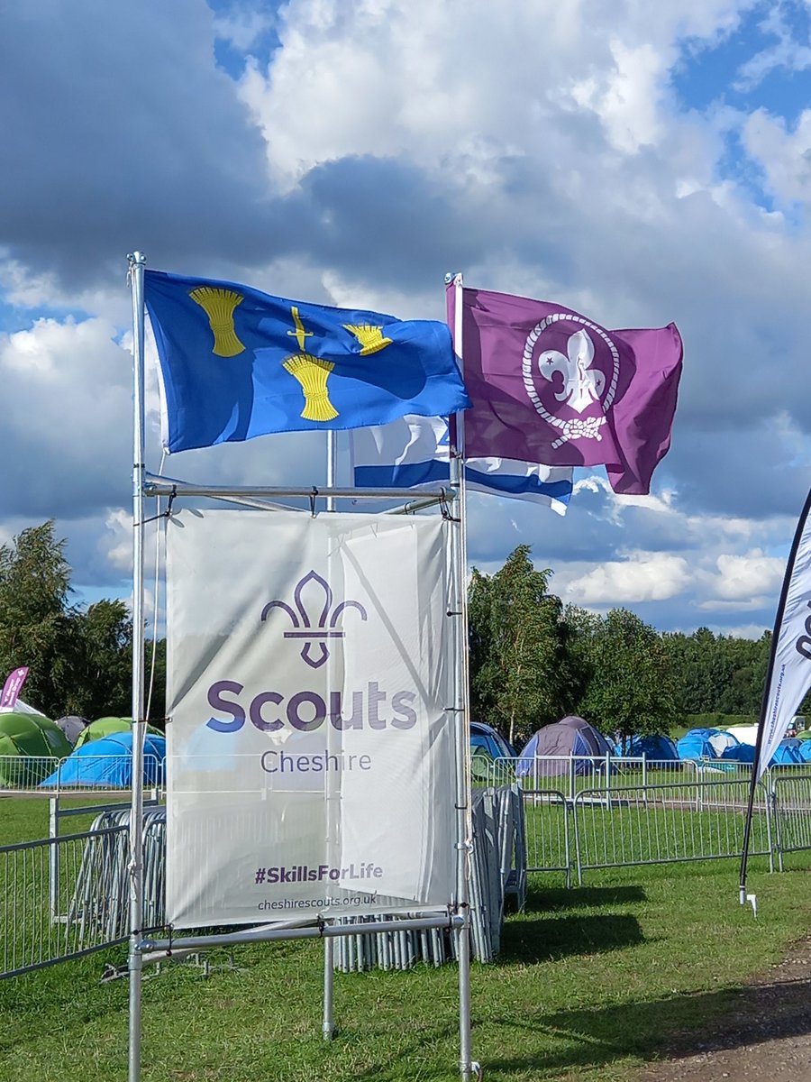 ICE_Cheshire's tweet image. Another fab day at @Chamboree with @balfourbeatty , another 350 kids have had STEM fun today. See you in 2026 #chamboree #thisiscivilengineering @ICENorthWest @CheshireScouts