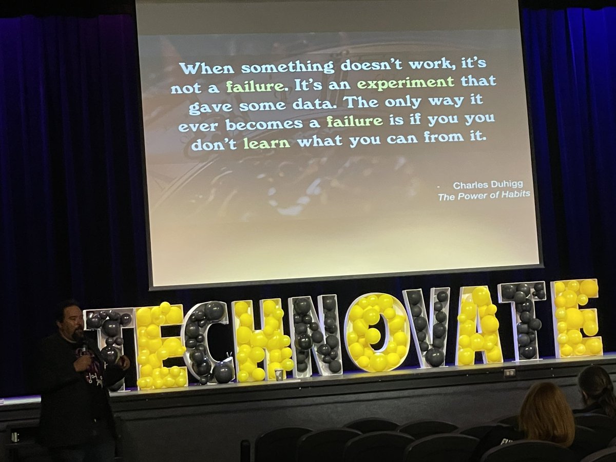 LydiaMtzDTOY's tweet image. What an amazing way to start off the year. #Technovate22 @McAllenISD