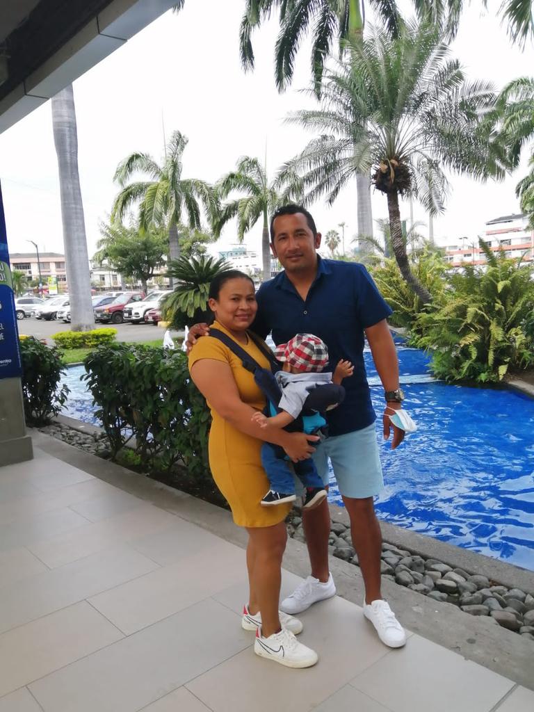 MariaBatriz4's tweet image. Los mejores momento se los pasa junto al ser que amas gracias mi amor por lo momentos felices junto a ti y a nuestros hijos