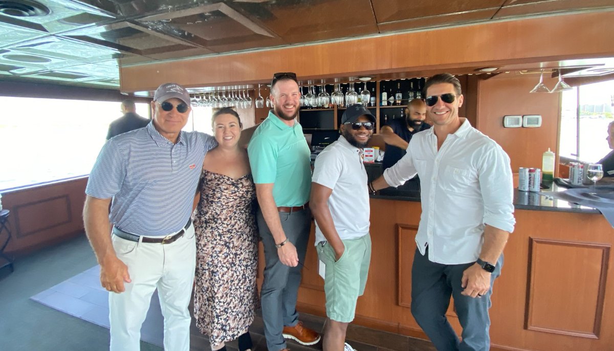 EvolvTechnology's tweet photo. We take what we do seriously, but we don't take ourselves too seriously. We love to have fun as a team &amp; celebrate our successes. More fun &amp; celebration from our latest team retreat.

#EvolvTechnology #CompanyCulture https://t.co/ftPET0VHLH