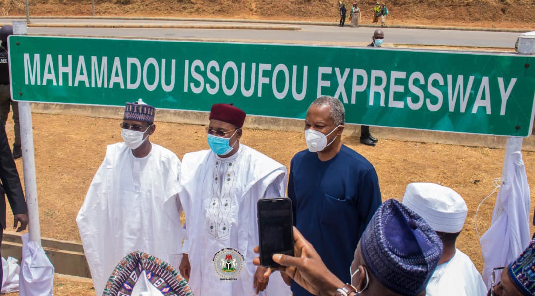 Again, Buhari names Abuja Expressway after the president of the Niger Republic
What is going on here?