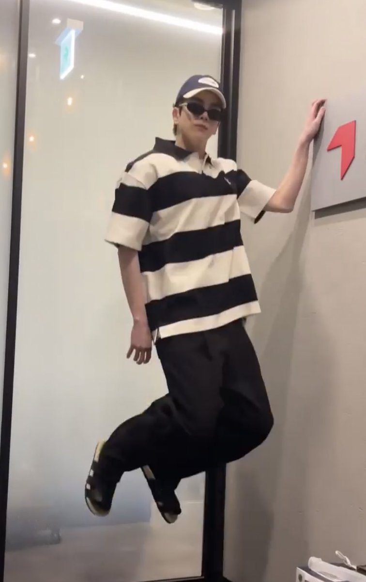 <a href="/TEAMDEOBMUDA/">TEAM - 덥뮤다</a> • ชื่อ / แอค : เก้ทคุล @getcoolsomadx 
• ย0งฮุน / ฮย0นแจ / จูย0น / สเป : ย0Jฮุu
• แนบรูปเมจเอาแบบที่แส้บที่สุดในย่านนี้ :