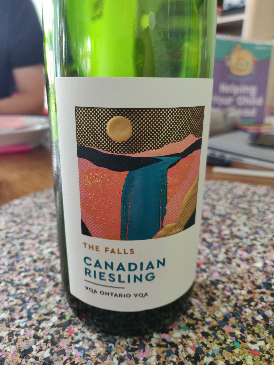So excited to see, buy and now drink this Canadian wine from @AldiUK Yum yum yum @HenryofPelham